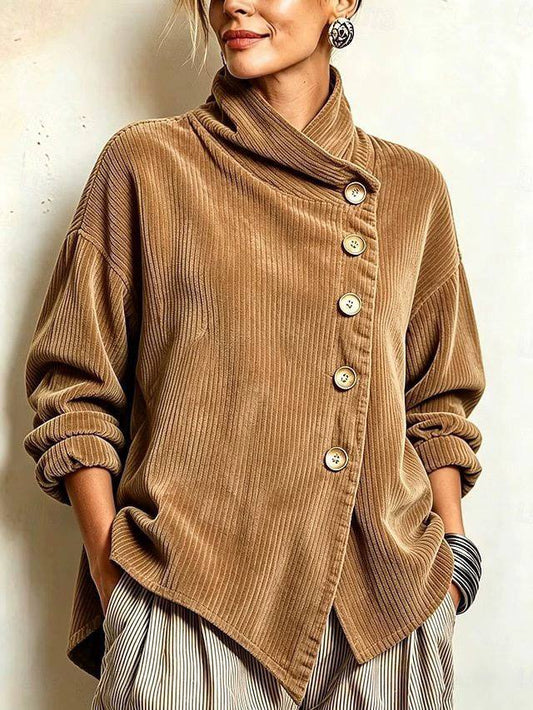 Nina™ | Asymmetrische Samt-Stehkragenbluse mit Knöpfen – Kamel